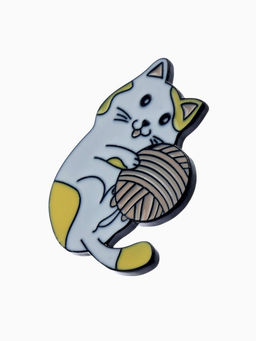 Значок «Котёнок» с клубочком, цветной в чёрном металле
