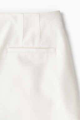 Pantal?n corto con botones decorativos - H&m фото 3