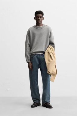 IRREGULAR STITCH SWEATER