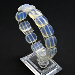 Браслет из лунного камня овал 17*14мм