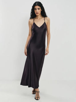 Атласное платье миди на бретелях / Zarina