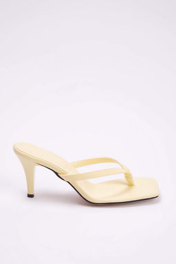 Trendyolmilla Shoes Siyah Kare Burun Parmak Aras? Kad?n Ince Topuklu Terlik TAKSS25TO00096  фото 3