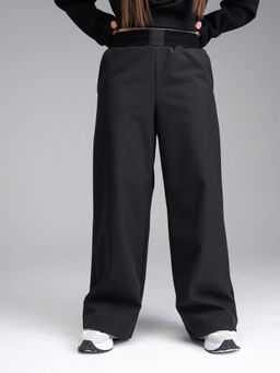 Брюки черные