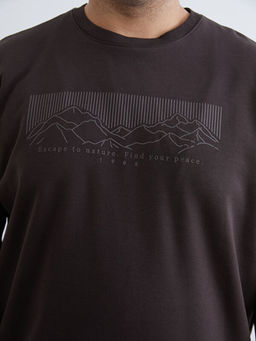 B?y?k Beden Bisiklet Yaka Bask?l? Erkek Kal?n Sweatshirt