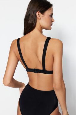 TRENDYOLMILLA K?rm?z? Ucgen Cut Out/Pencereli Bikini Ustu TBESS20BU0202  фото 15