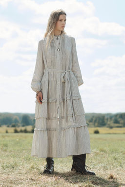 ROMANTIC DRESS WITH BELT - LIMITED EDITION - Zara фото 2