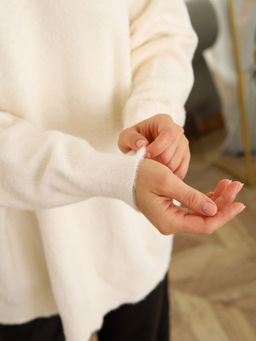 Джемпер вязаный женский SOFT, айвори - Inzibe фото 4