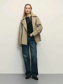 Ветровка прямого силуэта / Zarina