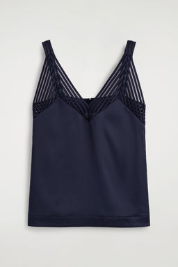 TOP LENCERO SATINADO CON PUNTO ABIERTO