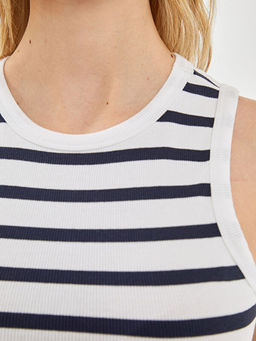 Bisiklet Yaka ?izgili Kad?n Crop