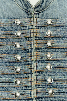 CHAQUETA DENIM TRF ENTALLADA BOTONES / ?ndigo - Zara фото 7