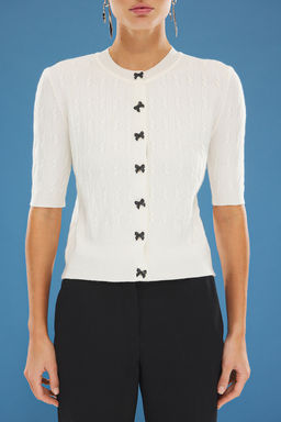 TRENDYOLMILLA Ekru Sac Orgulu Kurdele Dugmeli Triko H?rka TWOSS25HI00005  фото 3