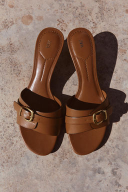 BUCKLED HEELED SANDALS - Zara фото 8
