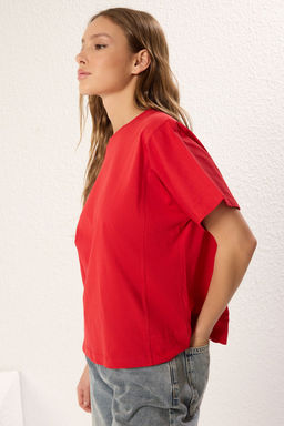 TRENDYOLMILLA Ekru %100 Pamuk Dikis Detayl? Relaxed/Rahar Kal?p Orme T-Shirt TWOSS25TS00066 фото 3