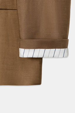 BLAZER CRUZADA CON LINO MANGA REMANGADA / Caramelo - Zara фото 8