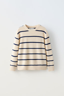 PLAIN KNIT SWEATER