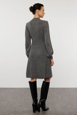 TRENDYOLMILLA Kahverengi Mini Triko Dantelli Elbise TWOAW22EL0011 фото 13