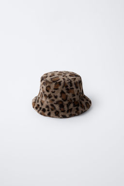 ANIMAL PRINT FAUX FUR BUCKET HAT