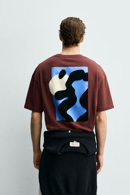 CAMISETA RELAXED FIT ESTAMPADO FLOCADO / Granate