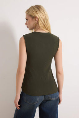 Haki Aksesuar Dugmeli Bisiklet Yaka Regular Boy Yelek Orme Bluz TWOSS25BZ00558