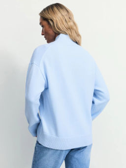 Джемпер оверсайз с V-образной горловиной / Zarina фото 6