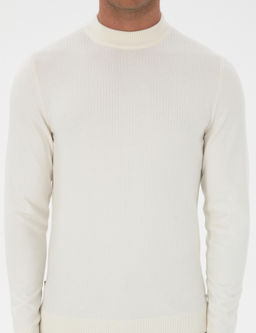 Ekru Slim Fit _eyrek Yaka Triko Kazak
