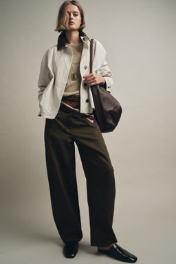 LEATHER EFFECT COLLAR SHORT TRENCH COAT ZW COLLECTION - Zara фото 6