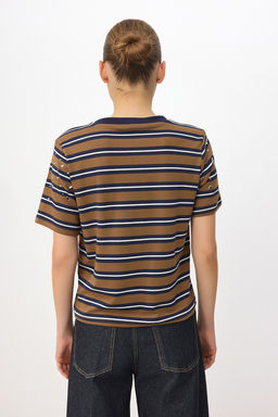 Kahverengi Cizgili Regular/Normal Kal?p Aksesuar Detayl? Tok %100 Pamuk Orme T-Shirt TWOSS26TS00121 - Trendyolmilla фото 4