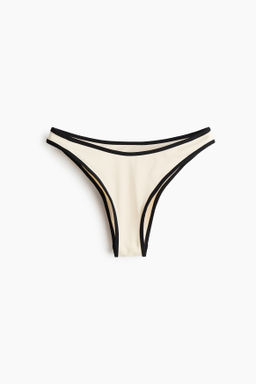Braga de bikini cheeky
