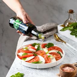 Масло оливковое "GUSTORIA" Extra Virgin с базиликом 250мл 1/12