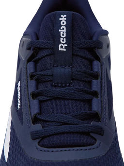 Кроссовки взрослые