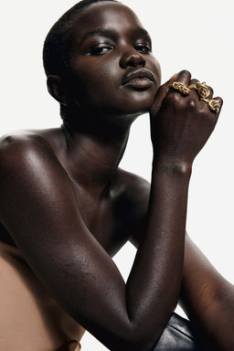 Pack de 3 anillos con detalle de nudo