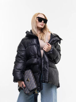 Куртка женская DARK LUXE, с капюшоном, оверсайз