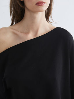 Kay?k Yaka Oversize Kad?n Sweatshirt