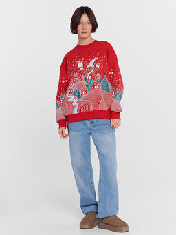 Свитшот женский красный с новогодним принтом - Mark formelle фото 4