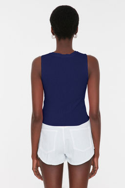 Lacivert Bisiklet Yaka Crop Ince Bluz TWOSS21BZ0098