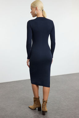 Lacivert Vucuda Oturan Y?rtmacl? Bisiklet Yaka Midi Fitilli Esnek Orme Elbise TWOAW21EL0135