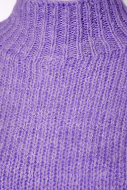 Mor Yumusak Dokulu Kal?n Bisiklet Yaka Triko Kazak TWOAW24KZ00290 - Trendyolmilla фото 8