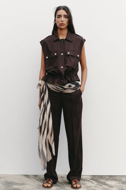 CARGO WAISTCOAT WITH LINEN