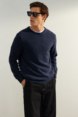 TRENDYOL MAN Limited Edition Koyu Gri Regular Fit Yunlu Bisiklet Yaka Basic Triko Kazak TMNAW24KZ00058 - Trendyolmilla фото 4