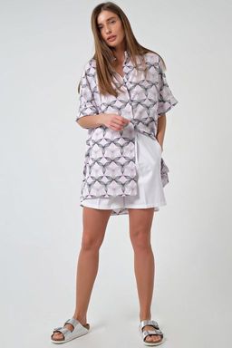 Рубашка летняя оверсайз с коротким рукавом с принтом на белом - Fly фото 3