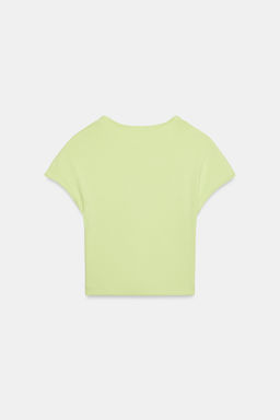 CAMISETA CROPPED MANGA CORTA LUNARES / Verde fl?or