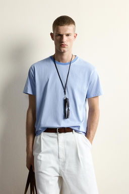 CAMISETA RELAXED FIT CUELLO CONTRASTE / CELESTE - Zara фото 2