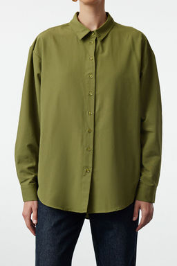 Koyu Haki Loose Fit Pamuklu Dokuma Gomlek TWOAW20GO0107