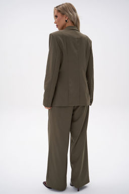 Костюм  тройка Мэдди (хаки)