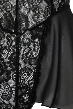 TRENDYOLMILLA Siyah Dantel Bacak Bantl? Ip Ask?l? C?tc?tl? Orme Body THMSS24BD00001  фото 8