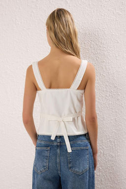 Ekru Fitted Arkadan Baglamal? Ask?l? Dokuma Bluz TWOSS25BZ00553