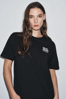 CONTRAST SLOGAN T-SHIRT