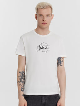 Футболка мужская белая с принтом и надписью "hata"