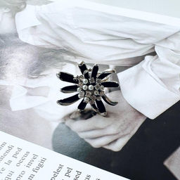 504212580 Кольцо